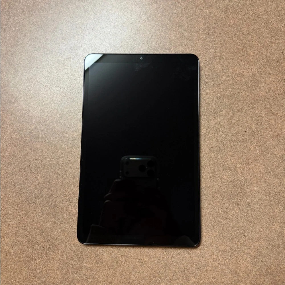 Samsung Galaxy Tab A 8.4 32GB LTE T-Mobile Tablet